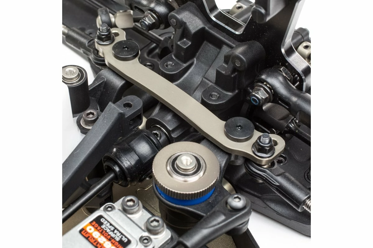 TLR04009 | TLR 1/8 8IGHT-XT/XTE 4WD Nitro/Electric RC Truggy Race Kit - Image 16